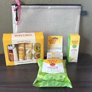Burt’s Bees Gift Bundle: Tips and Toes Kit‎ Lip Balm Calming Lotion Towelettes